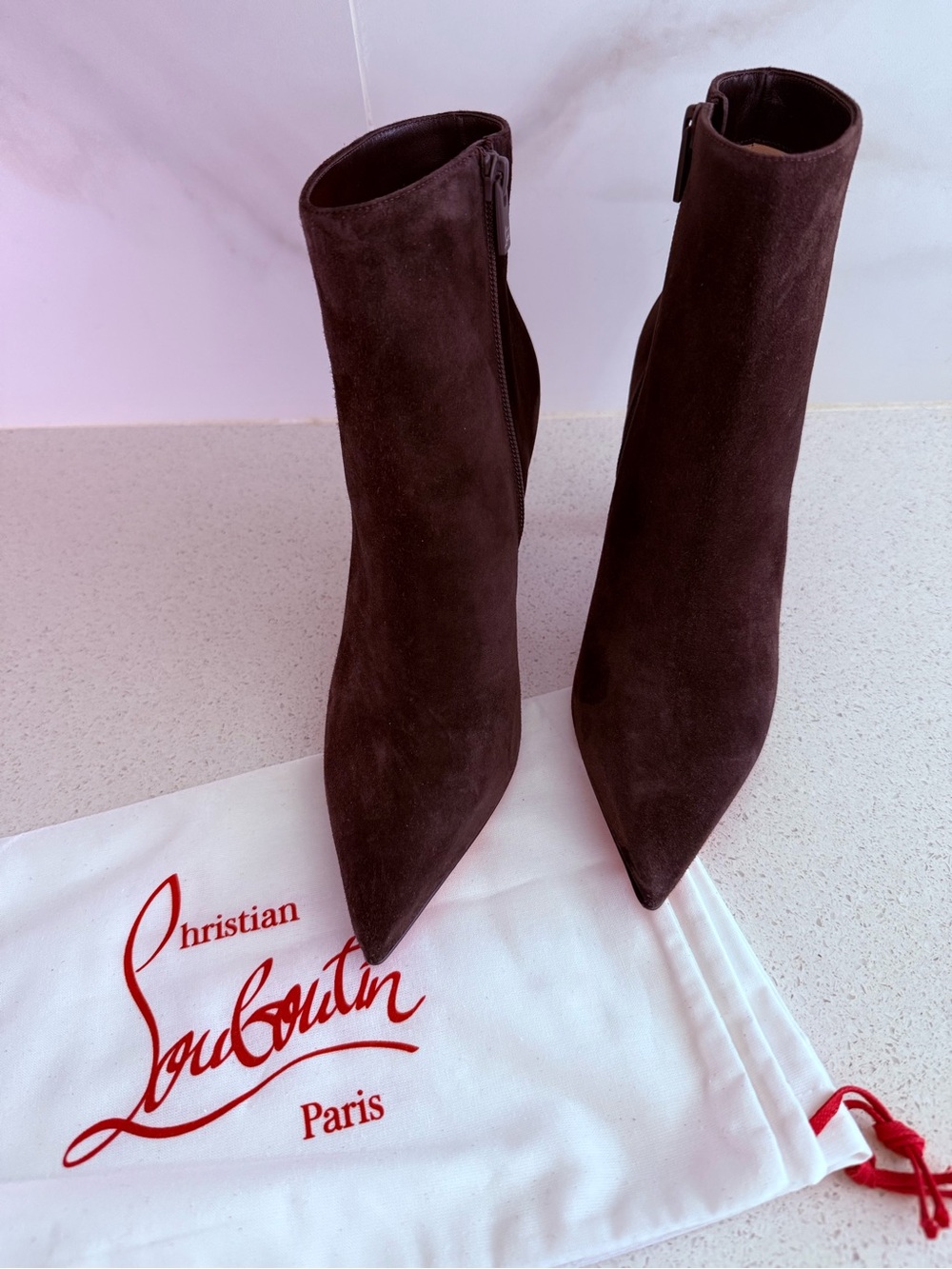 Christian Louboutin Vibella Pointed Toe Bootie Cafe Brown Suede Size EU 38.5 - Picture 2 of 8